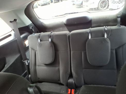 Certified 2023 Ford Explorer XLT AWD/4WD image 17