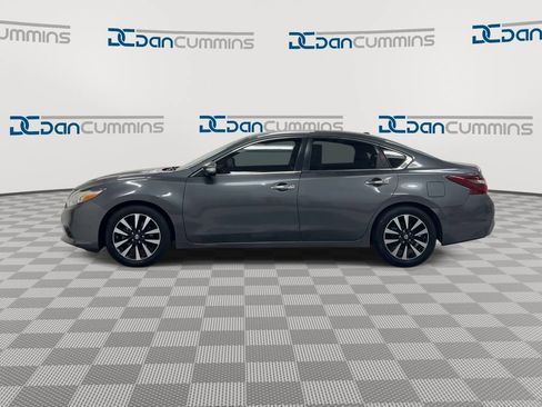 Used 2018 Nissan Altima 2.5 SL FWD image 5
