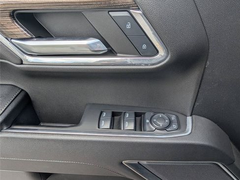 Used 2024 Chevrolet Silverado 1500 LT RWD image 19
