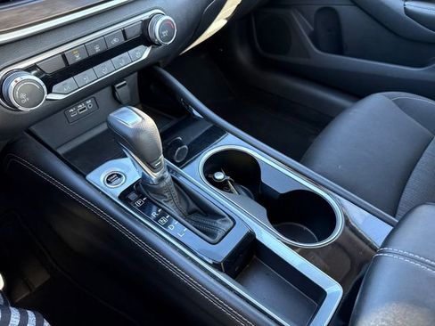 Used 2023 Nissan Altima 2.5 SV image 35