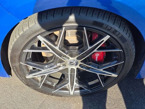 Used 2023 Kia Stinger GT2 image 11