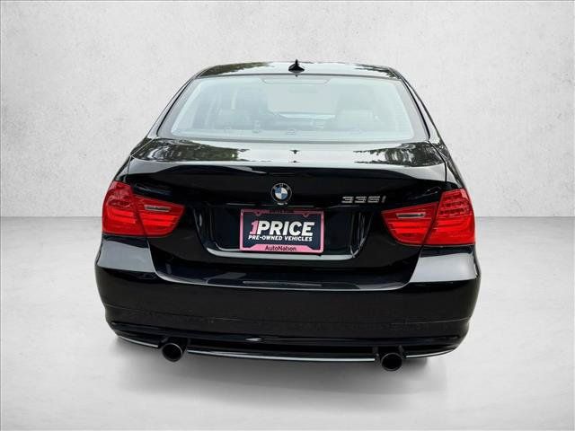 Used 2011 BMW 335i xDrive Sedan AWD/4WD image 7