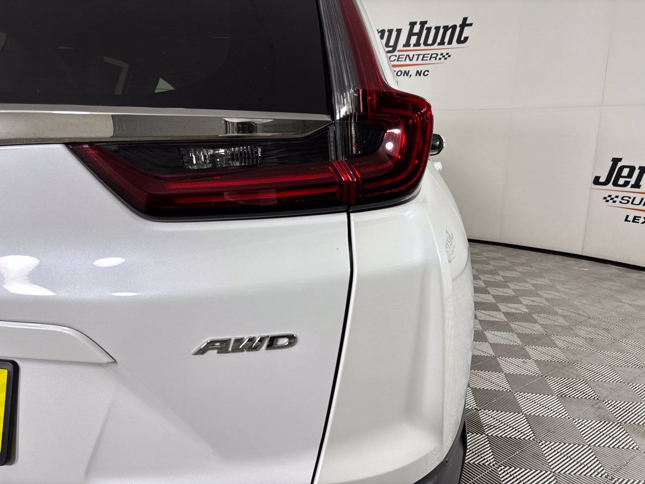 Used 2021 Honda CR-V EX-L image 36