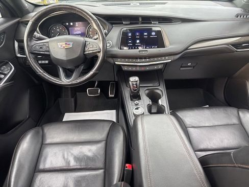 Used 2019 Cadillac XT4 Sport image 23