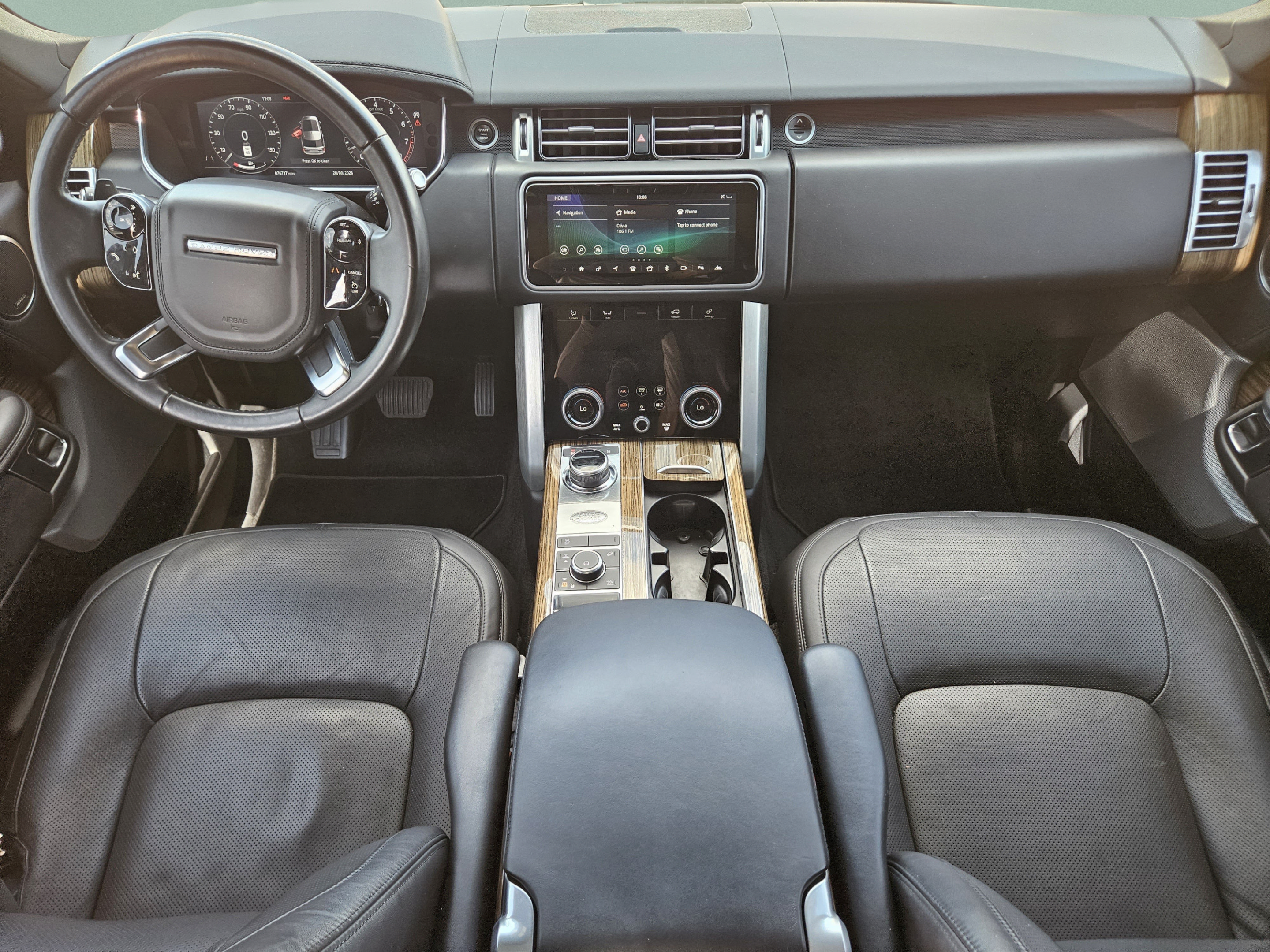Used 2018 Land Rover Range Rover HSE AWD/4WD image 18