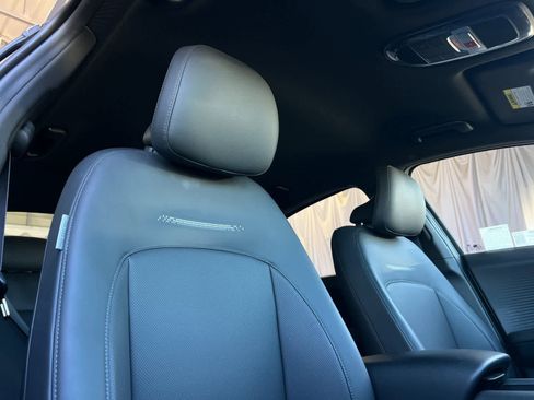 Certified 2025 Hyundai Ioniq 6 SEL RWD image 17