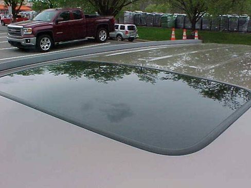 Used 2003 Honda CR-V EX image 9
