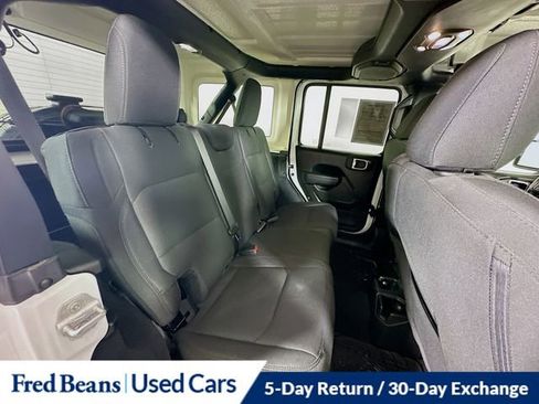 Used 2022 Jeep Wrangler Unlimited Sport image 28