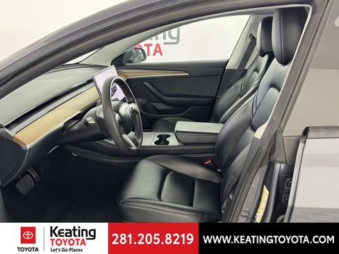 Used 2023 Tesla Model 3 Standard Range image 13