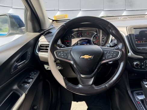 Used 2021 Chevrolet Equinox LT AWD/4WD image 13