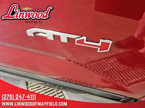 New 2026 GMC Terrain AT4 AWD/4WD image 10