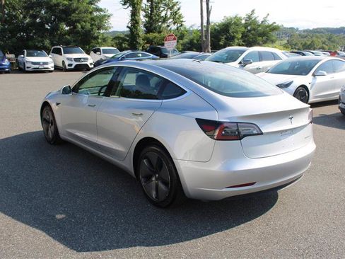 Used 2018 Tesla Model 3 Long Range AWD/4WD image 4