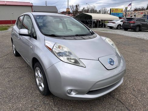 Used 2012 Nissan Leaf SL FWD image 11