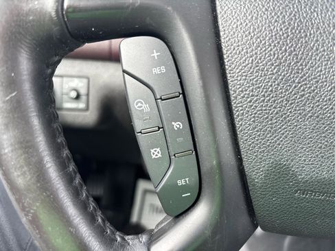 Used 2017 Buick Enclave Premium w/ Experience Buick Package AWD/4WD image 19