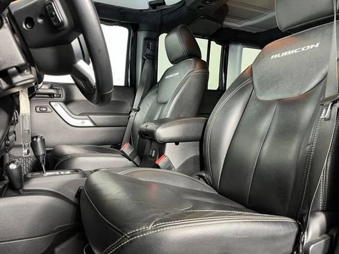 Used 2016 Jeep Wrangler Unlimited Rubicon AWD/4WD image 17
