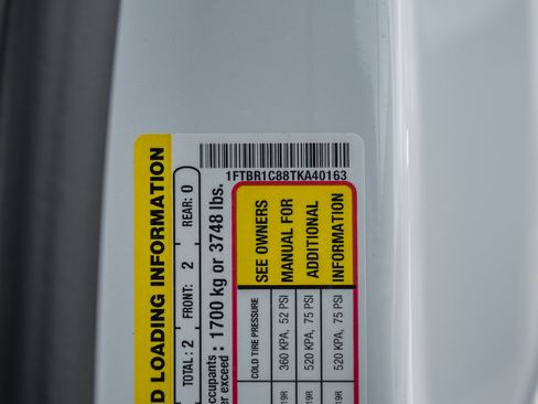 New 2026 Ford Transit 250 148 Medium Roof w/ Load Area Protection Package image 33