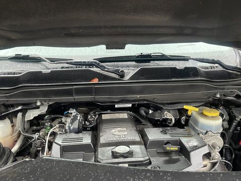 Used 2020 RAM 3500 Tradesman image 22