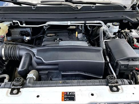 Used 2018 Chevrolet Colorado LT w/ LT Convenience Package RWD image 32