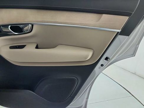 New 2026 Volvo XC90 B6 Plus w/ Protection Package AWD/4WD image 36