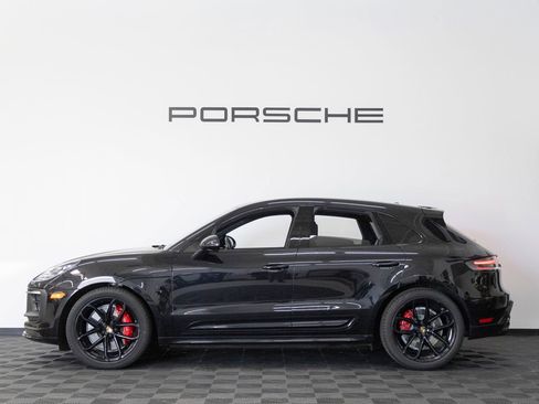 Certified 2023 Porsche Macan GTS AWD/4WD image 2