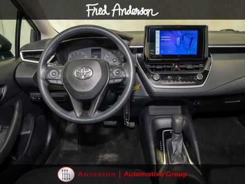 Used 2024 Toyota Corolla LE FWD image 6