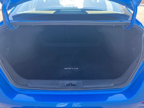 Used 2025 Nissan Sentra SV FWD image 36