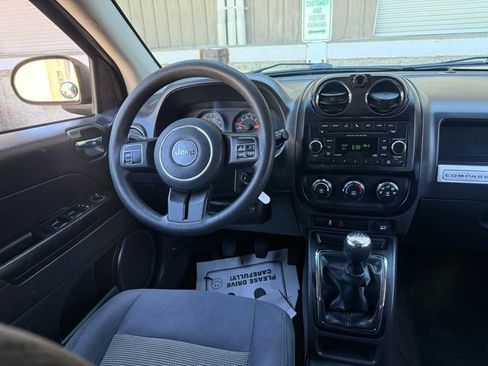 Used 2016 Jeep Compass Sport w/ Power Value Group image 16