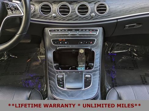 Used 2022 Mercedes-Benz E 350 Sedan image 19