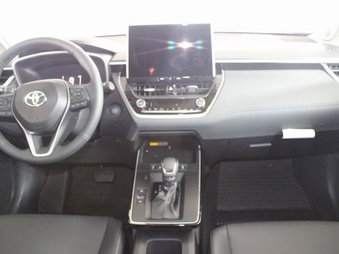 New 2026 Toyota Corolla Cross XLE image 24