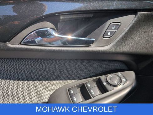 Used 2024 Chevrolet TrailBlazer LT w/ Convenience Package AWD/4WD image 23