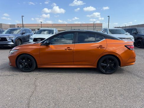 Used 2021 Nissan Sentra SR w/ SR Premium Package FWD image 8