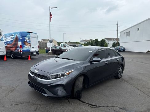 Used 2023 Kia Forte LXS FWD image 44
