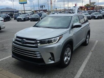 Used 2019 Toyota Highlander Limited