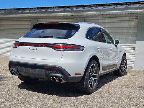 Certified 2023 Porsche Macan S AWD/4WD image 7