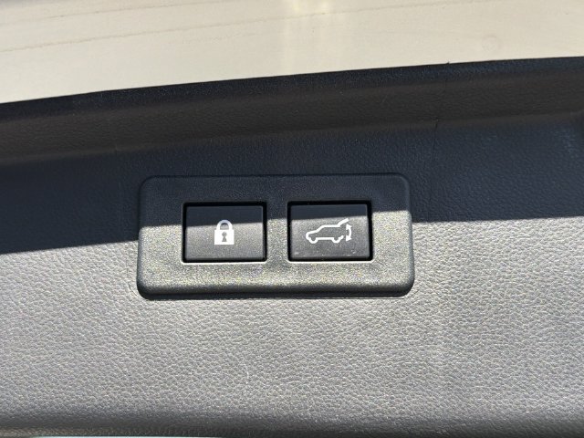 Used 2024 Subaru Outback Touring XT w/ Popular Package #2 AWD/4WD image 40