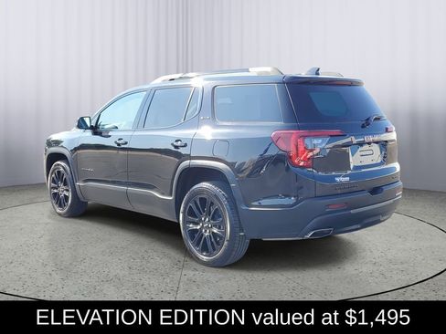 Used 2023 GMC Acadia SLE w/ Driver Convenience Package image 5
