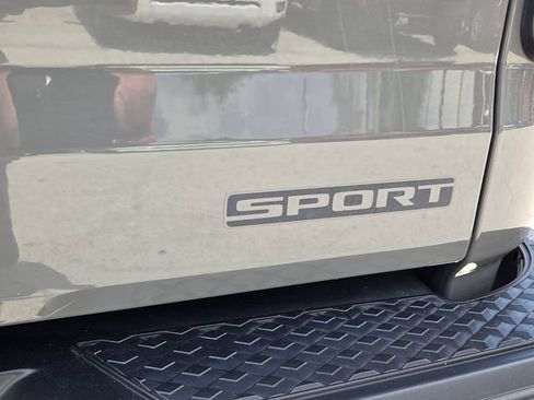 Certified 2020 Jeep Gladiator Sport w/ Quick Order Package 24S AWD/4WD image 11