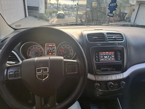 Used 2014 Dodge Journey SE w/ Quick Order Package 22F SE image 5