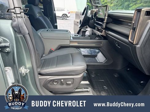 Used 2024 GMC Hummer EV 3X w/ Extreme Off-Road Package AWD/4WD image 32