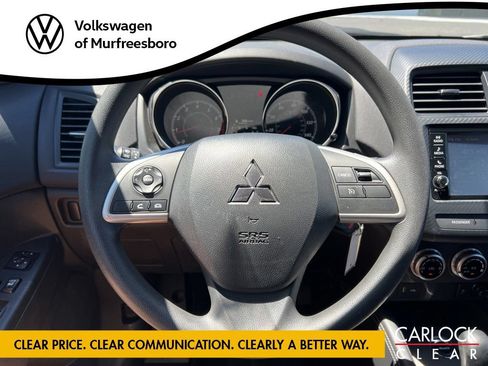Used 2025 Mitsubishi Outlander Sport AWD image 10