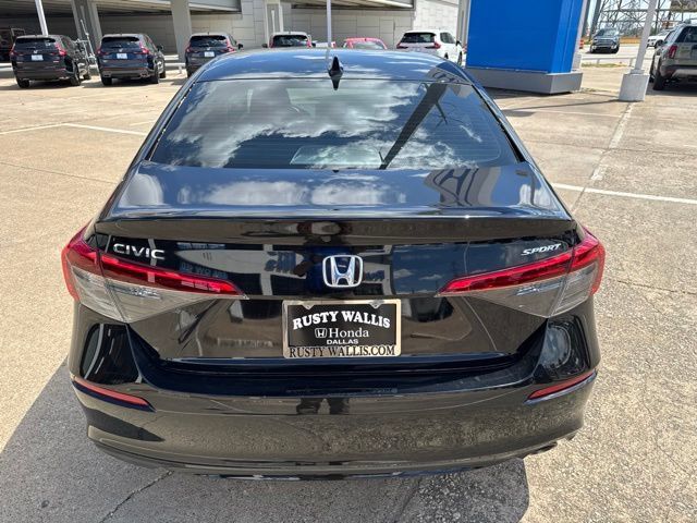 Used 2024 Honda Civic Sport image 2