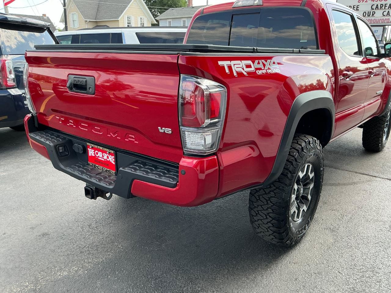 Used 2021 Toyota Tacoma TRD Off-Road w/ TRD Premium Off Road Package AWD/4WD image 30