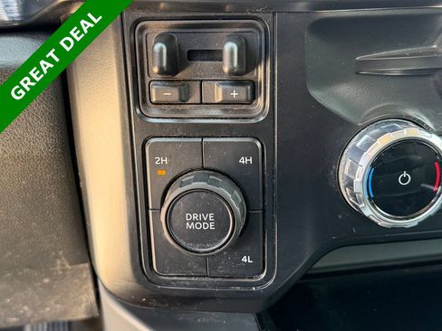 Used 2025 Ford F250 Lariat AWD/4WD image 27