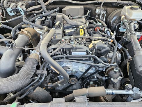 Used 2024 Ford Bronco Outer Banks AWD/4WD image 30