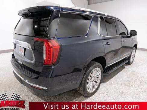 Used 2024 GMC Yukon SLT w/ SLT Luxury Package AWD/4WD image 5