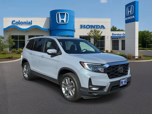 Used 2023 Honda Passport EX-L image 3