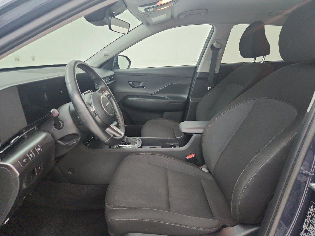 Used 2025 Hyundai Kona SEL AWD/4WD image 20