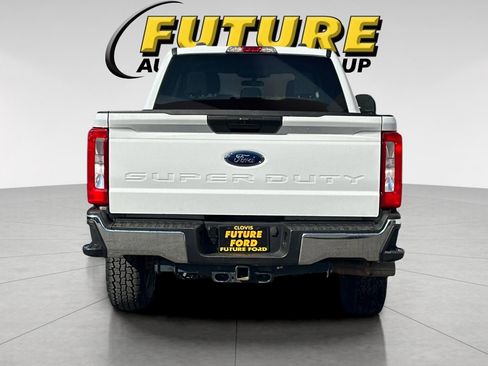 Certified 2024 Ford F250 XLT image 4