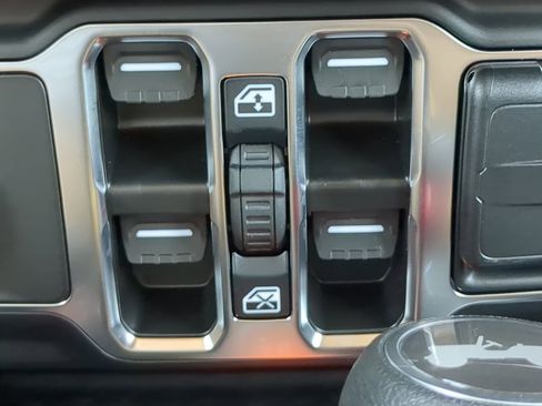 New 2026 Jeep Wrangler Sport S image 20