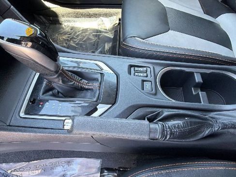 Used 2018 Subaru Crosstrek 2.0i Limited AWD/4WD image 13